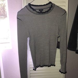 Forever 21 black and white mock shirt, XL girls